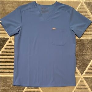 Figs Ceil Blue Short Sleeve 3 pocket scrub top.